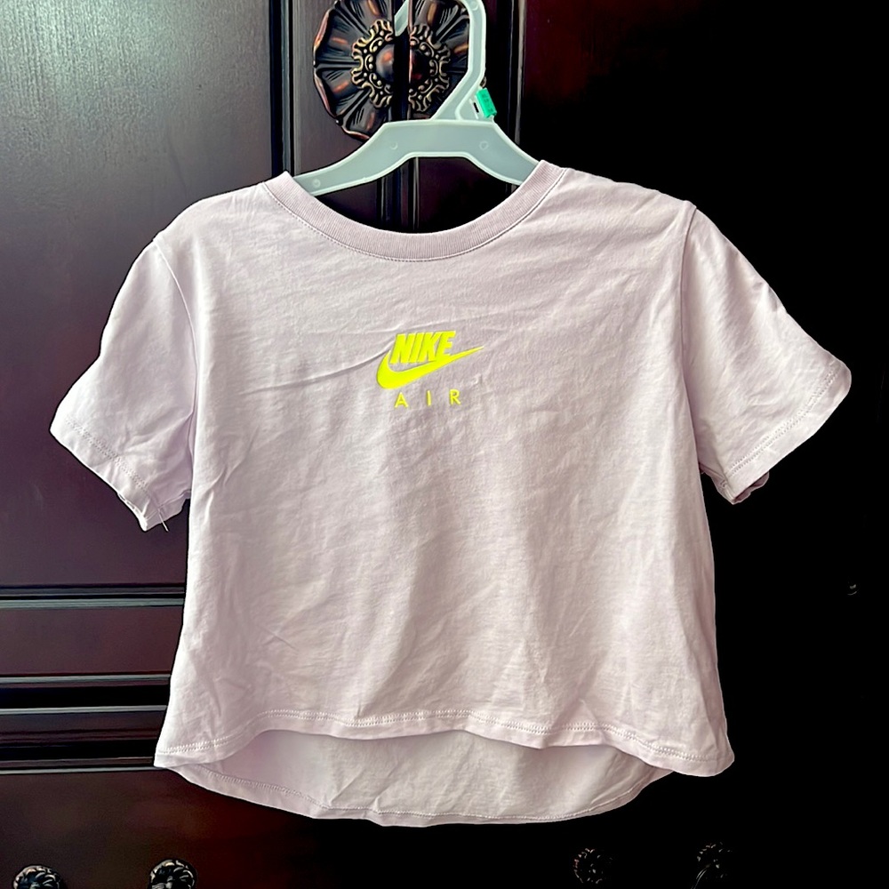 Nike air girls tee size large